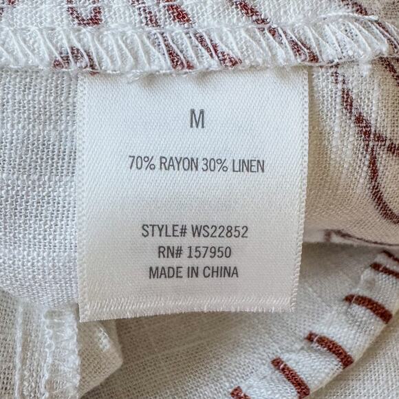 NWT-Miami of Francesca’s, Gena Palm Print Button Down Top, Women’s Size Medium - Picture 7 of 10